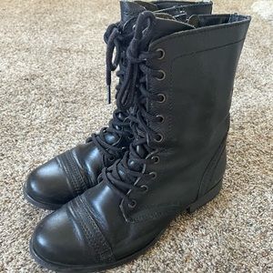Steve Madden leather boots